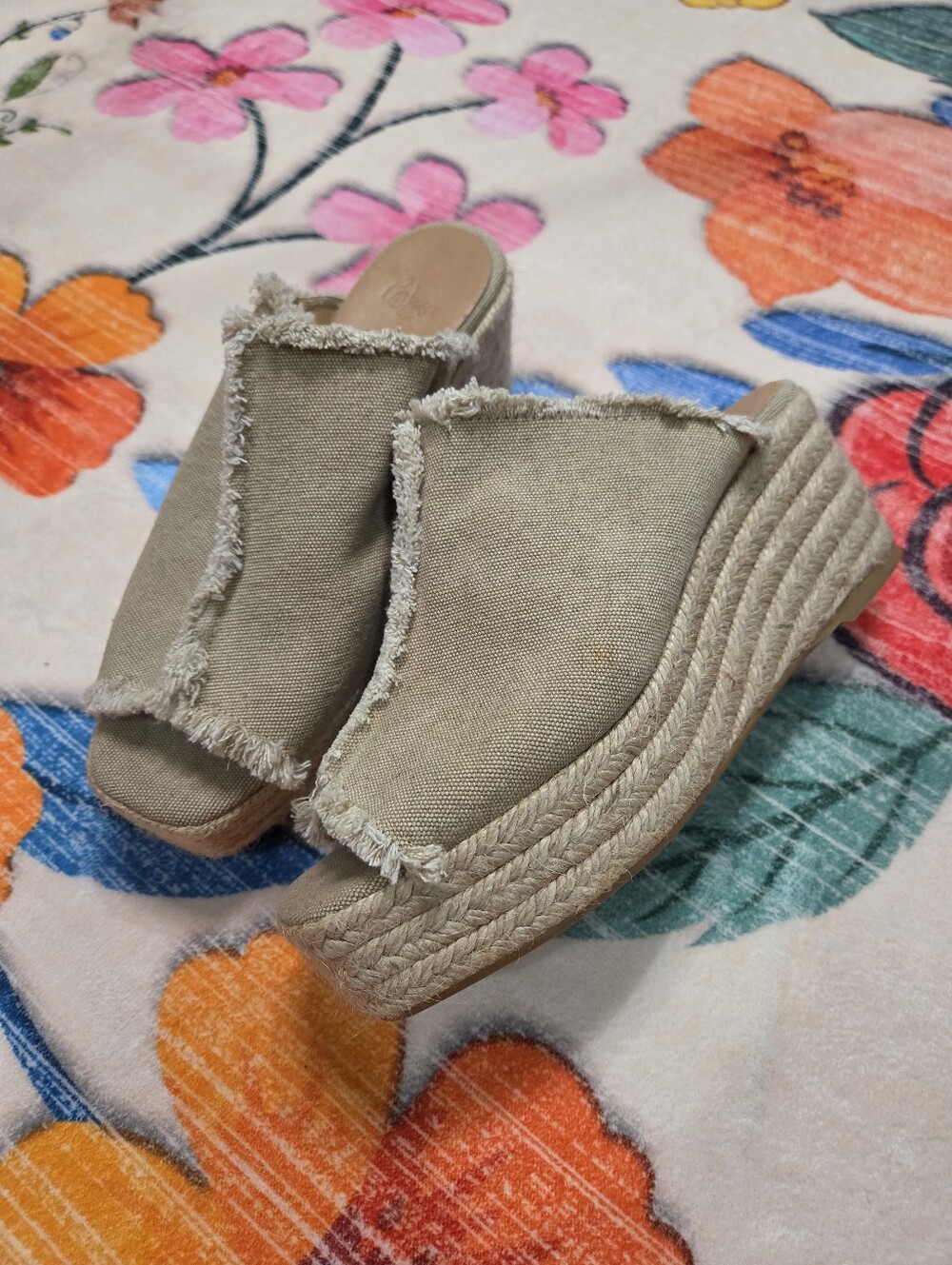 Castaner Queral Frayed Canvas Espadrille Wedge Size 37/6.5